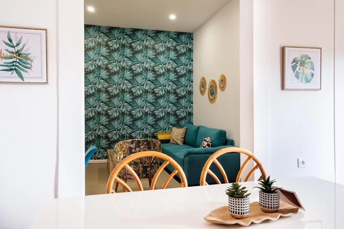 Pensión Hotel Guestready - Blissful Getaway In Funchal