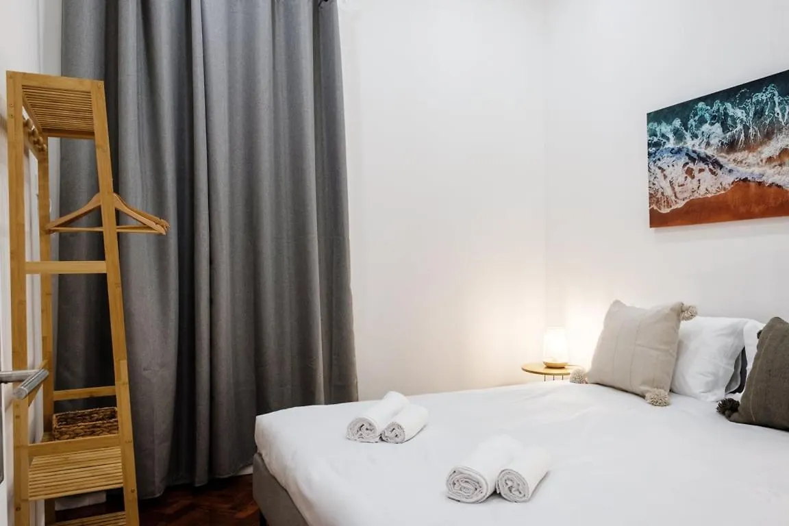 Pensión Hotel Guestready - Blissful Getaway In Funchal