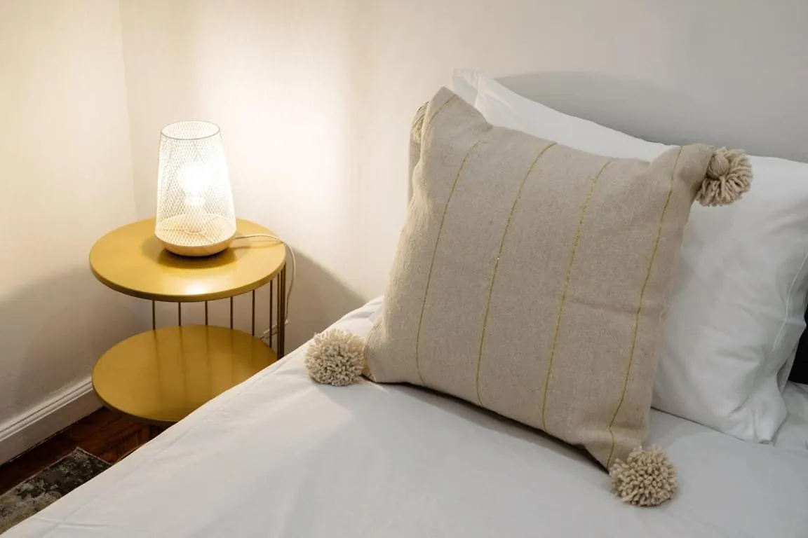 Pensión Hotel Guestready - Blissful Getaway In Funchal