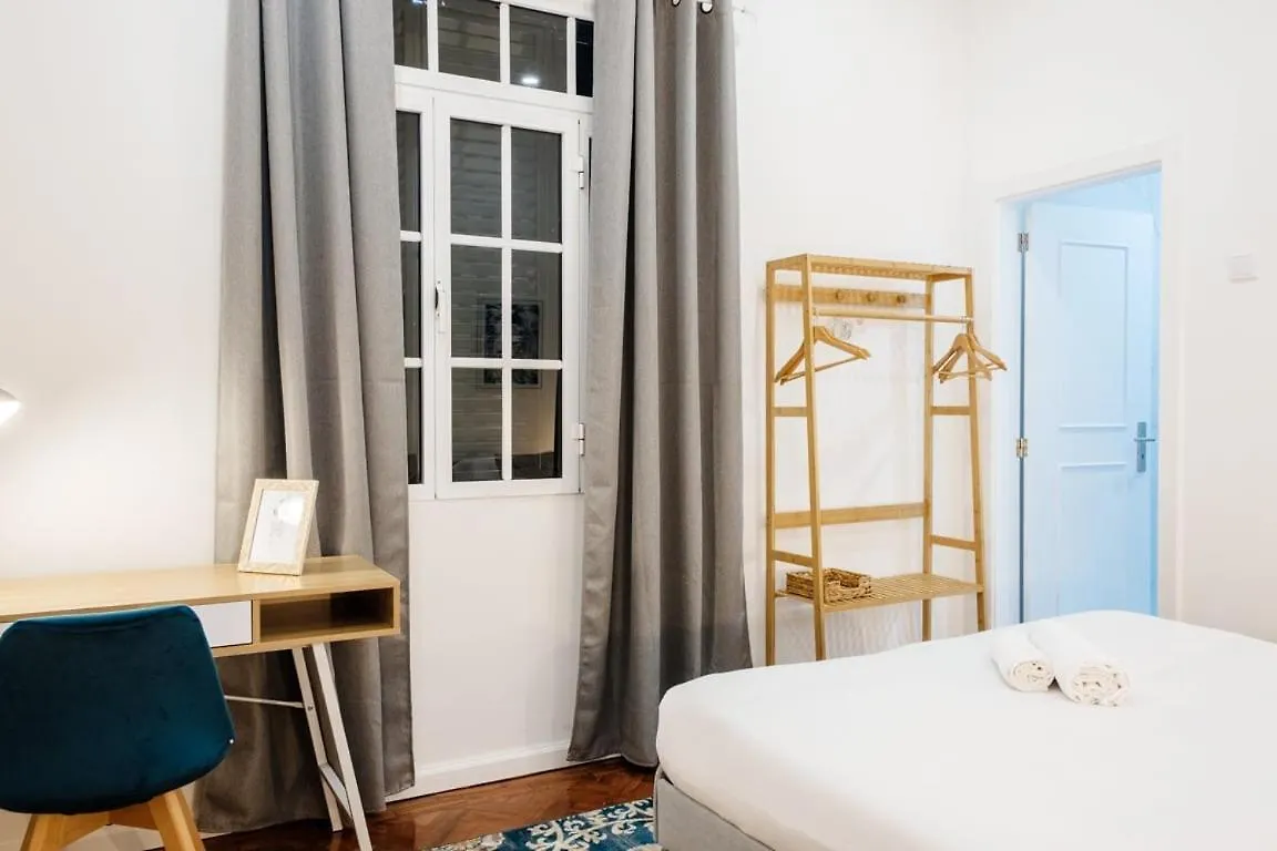 Hotel Guestready - Blissful Getaway In Funchal